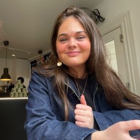 Frederikke, Babysitter i Birkerød