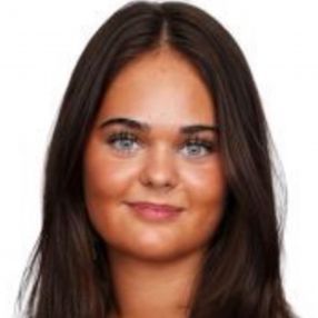 Frederikke, Babysitter i Birkerød