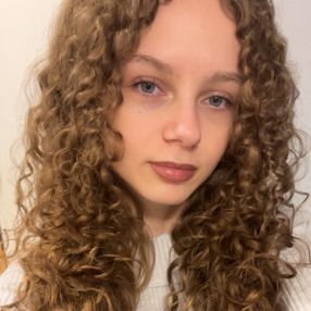 Daria, Babysitter i Ikast