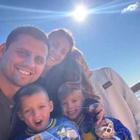 Michael, Familie i Aarhus