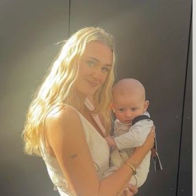 Sara, Babysitter i Viborg