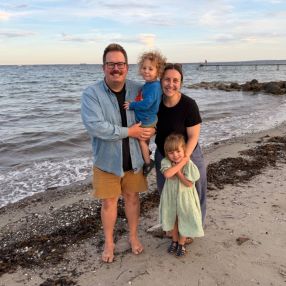 Hannah, Familie i Aarhus