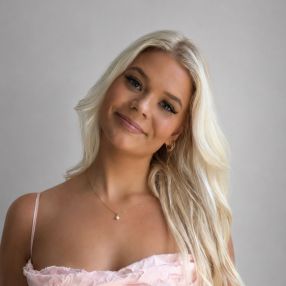 Emma Louise, Babysitter i Horsens