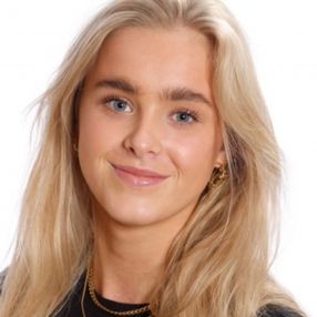 Frederikke, Babysitter i Køge