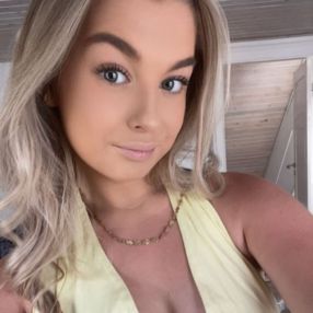 Amalie, Babysitter i Næstved