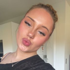 Anastacia, Babysitter in Aabenraa
