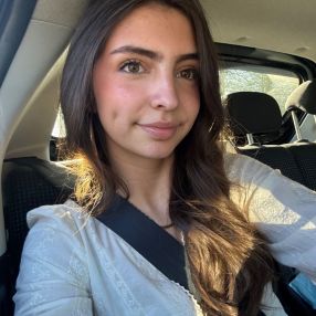 Anina, Babysitter i Ringsted