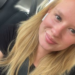 Caroline Ellen, Babysitter i Vangede