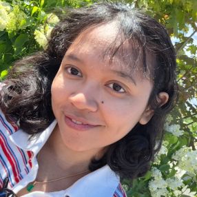Yulia, Babysitter i Hvidovre