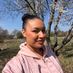 Amalie, Babysitter in Køge