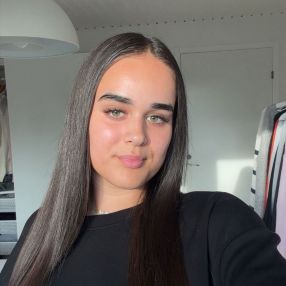 Caroline, Babysitter i Ølstykke