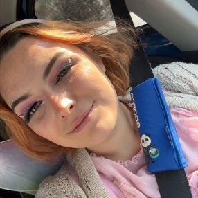 Karma-valentina bech, Babysitter in Assens