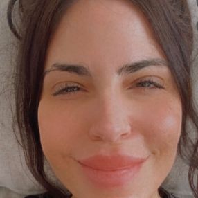 Micaela, Babysitter i Kalundborg
