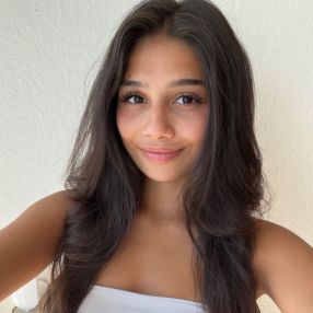 Dunya, Babysitter i Roskilde