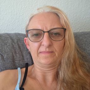 Karina, Babysitter i Skjern