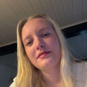 Freja, Babysitter i Hedensted