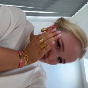 Emilie, Babysitter in Hobro