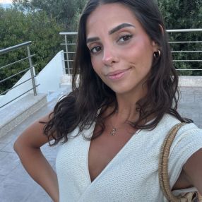 Olivia, Babysitter i Hellerup