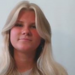 Laura Black Frederiksen, Babysitter i Glostrup