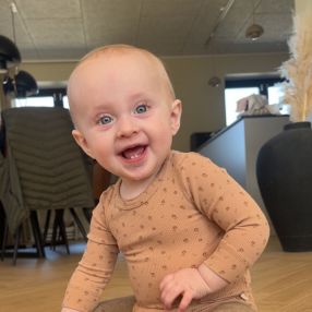 Julie, Familie i Holbæk