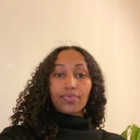 Naani, Babysitter i Esbjerg