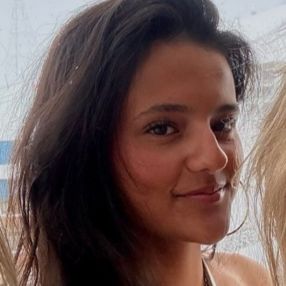Olivia, Babysitter i Odense