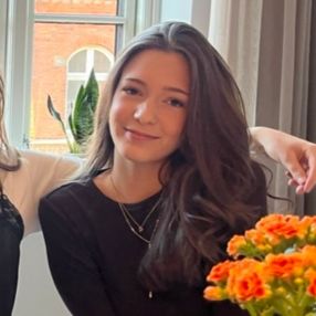 Regitze, Babysitter i Odense