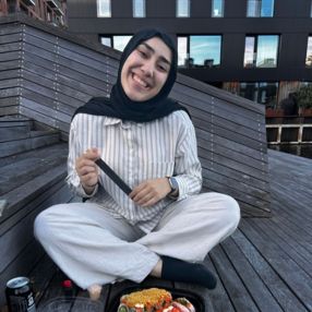 Sara, Babysitter i København