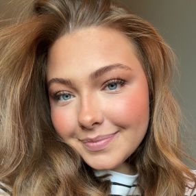 Anna-Elise, Babysitter in Aarhus