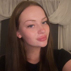 Michaela, Babysitter i Ishøj