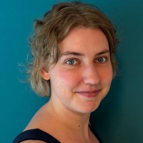 Irma Kira Valentina, Babysitter i Gladsaxe