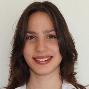 Felina, Babysitter in Randers