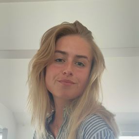 Freja Emilie, Babysitter i Skælskør