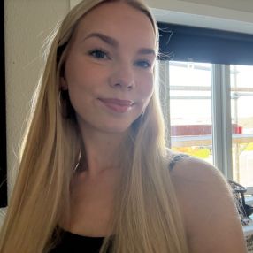 Zophia, Babysitter i Rønne