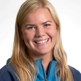 Josefine, Babysitter i Viborg