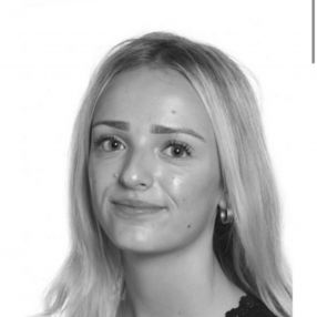 Liva, Babysitter i Gladsaxe