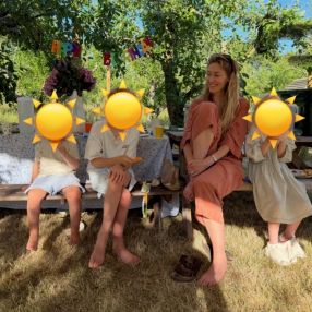 Charlotte, Familie i Gentofte