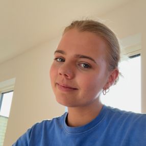 Julie, Babysitter i Slagelse