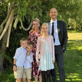 Thea, Family in Frederiksberg