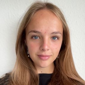 Sofie Amalie, Babysitter in Aarhus