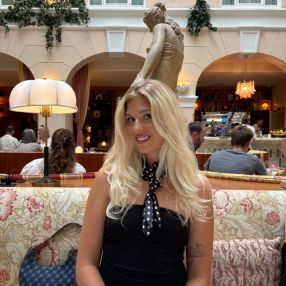 Selma, Babysitter i Albertslund