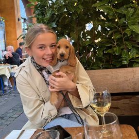 Mia, Babysitter i København