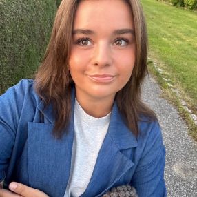 Isabella, Babysitter i Næstved