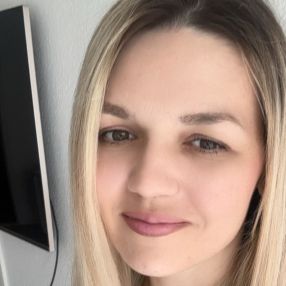 Ermi, Babysitter i Lillerød