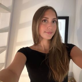 Josefine, Babysitter in Farum