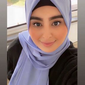 Zahra, Babysitter in Herning