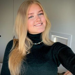 Asta Marie, Babysitter in Egå