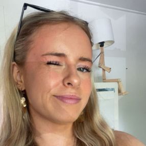 Alberte, Babysitter i Fredensborg