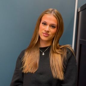 Julie, Babysitter i Frederiksberg
