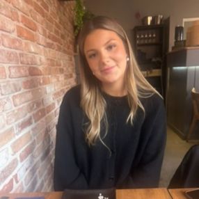 Andrea, Babysitter i København